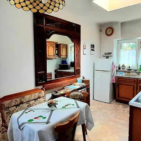 Appartement Eden 1 *